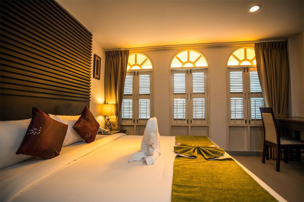 Hotel Sino House Patong Exterior foto