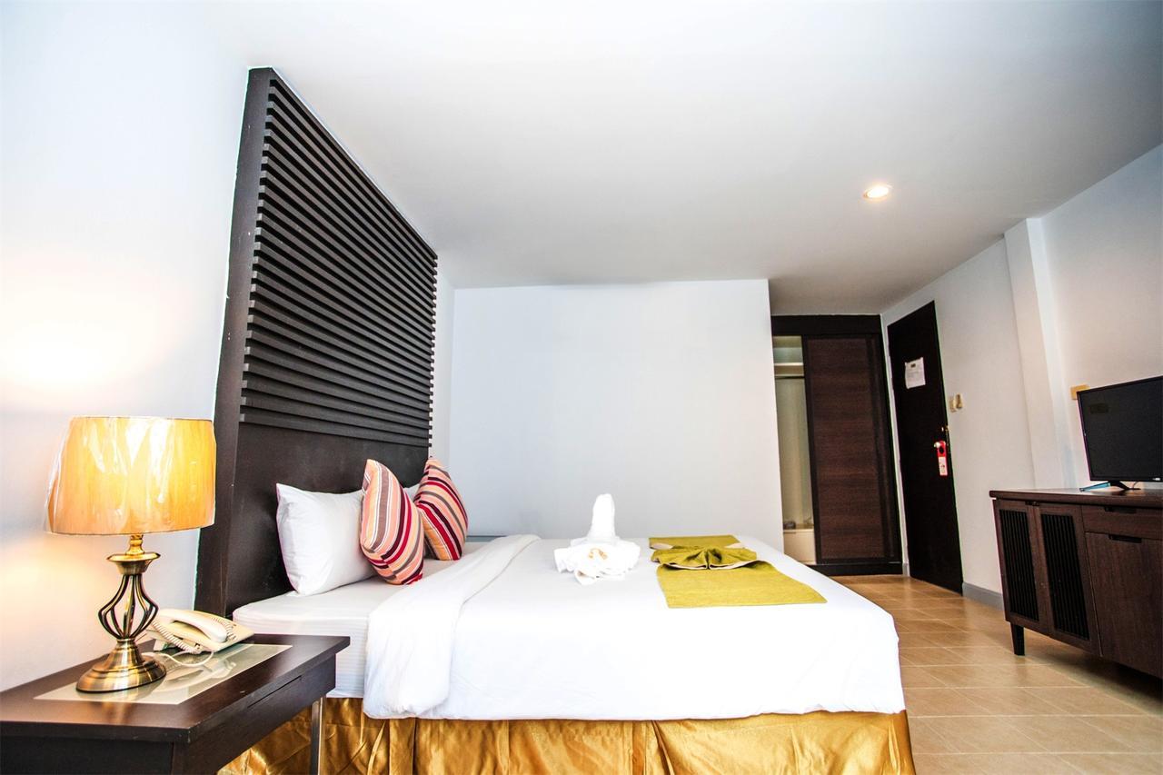 Hotel Sino House Patong Exterior foto