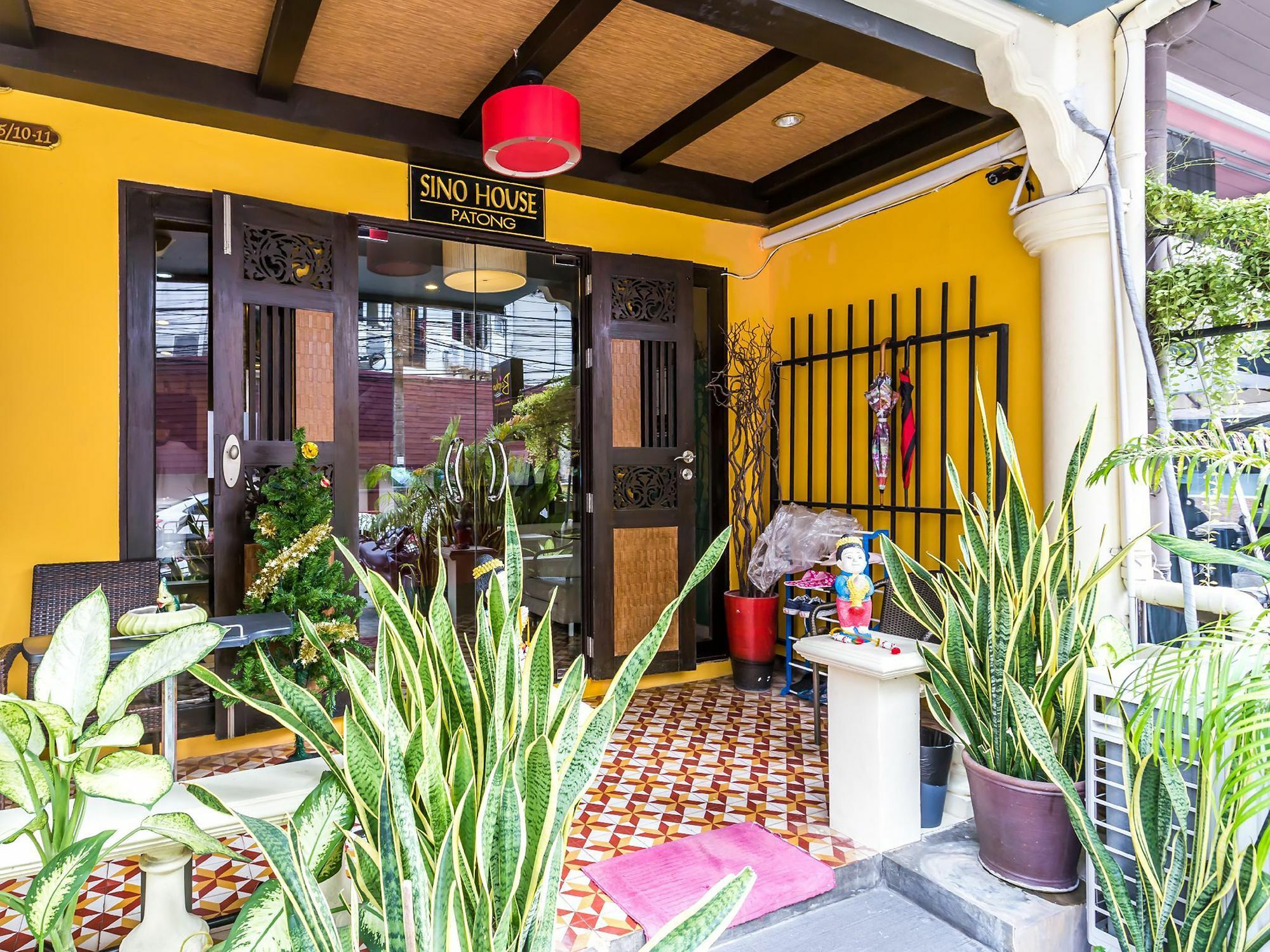 Hotel Sino House Patong Exterior foto